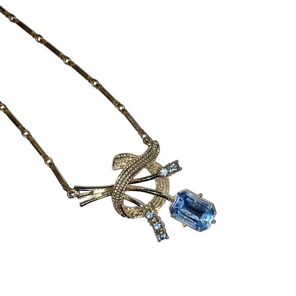 Vintage Silvertone Necklace Aqua Blue Center Stone, Rhinestones, 1950's 15" Long - Picture 1 of 5